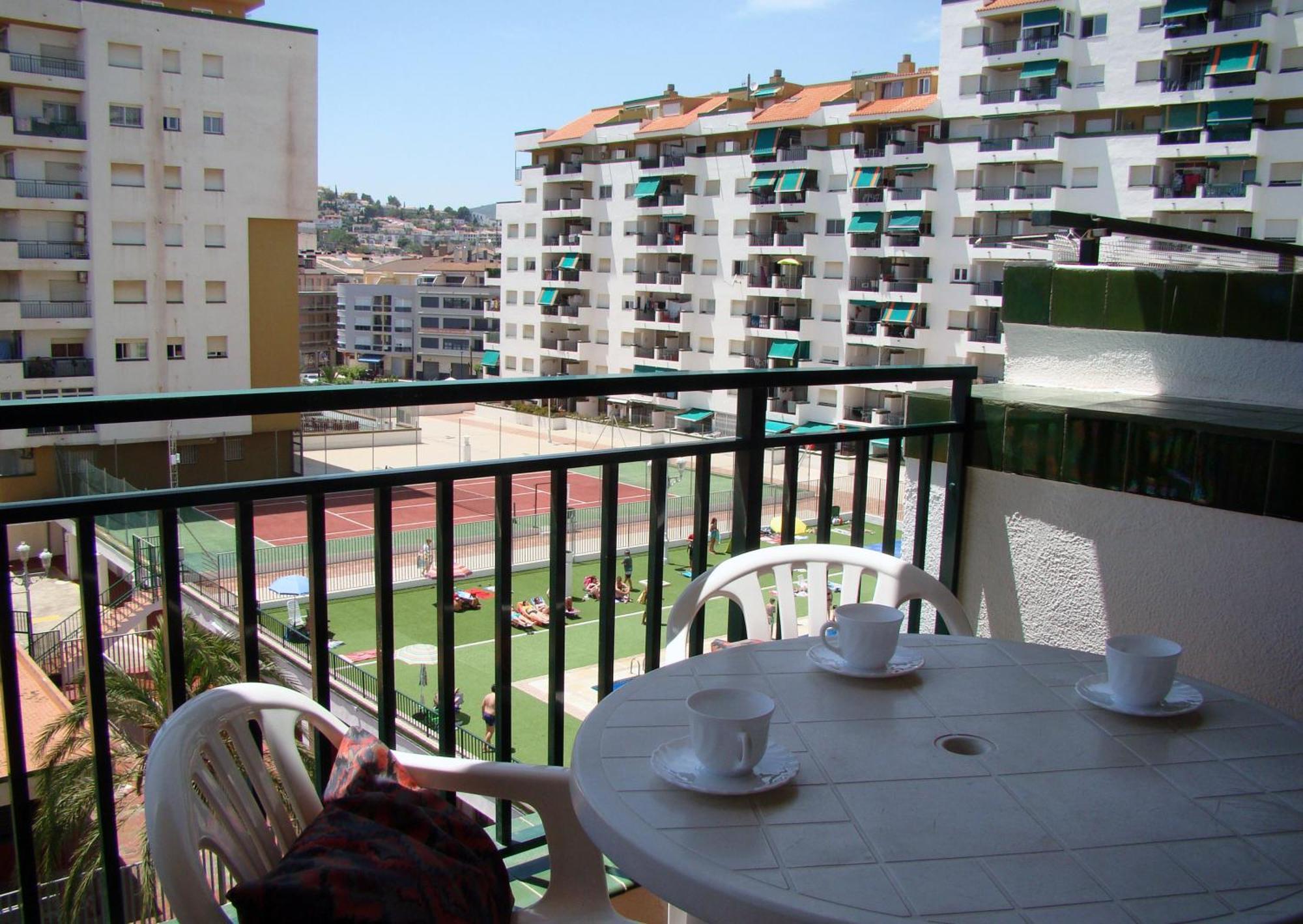 Apartamentos Peniscola Playa Екстериор снимка